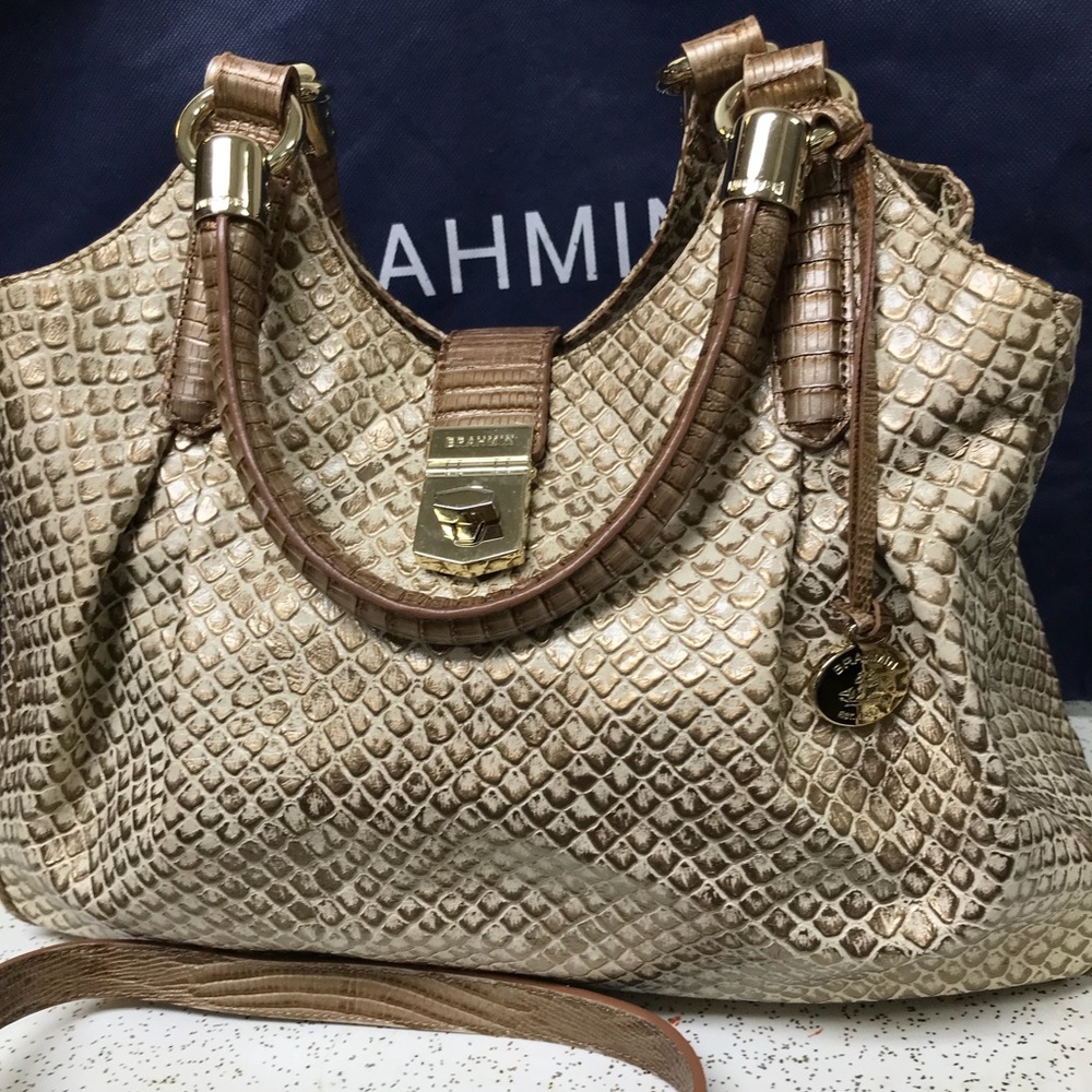 SOLD Gorgeous medium Brahmin